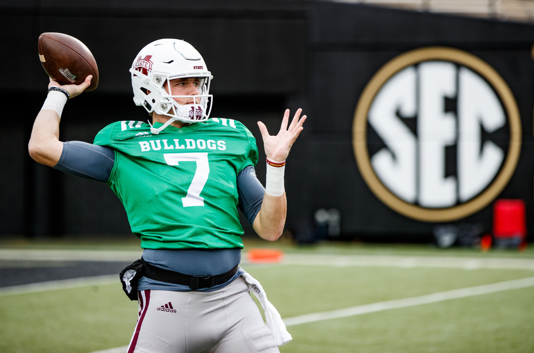 Bulldogs face Louisville in bowl game